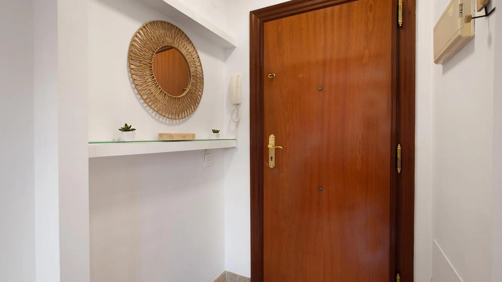 Apartamento Carlos Haya Malaga 0*,