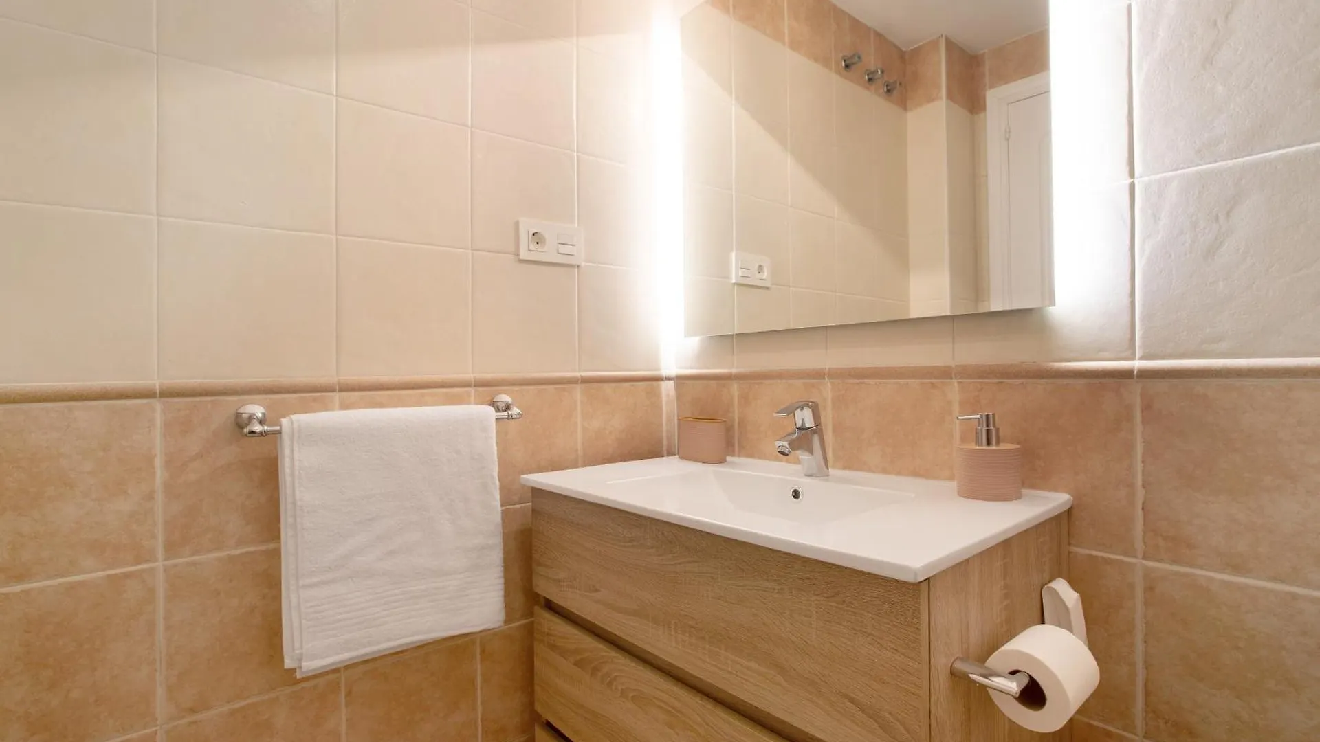 Apartamento Carlos Haya Malaga Spain
